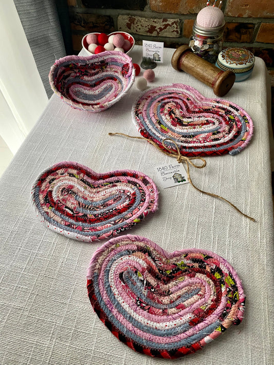 Set of Two Medium Heart Shaped Flat Trivets