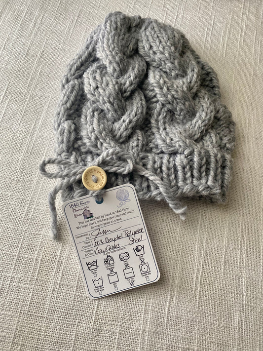 Cozy Cables Hat - Recycled Synthetic Fiber