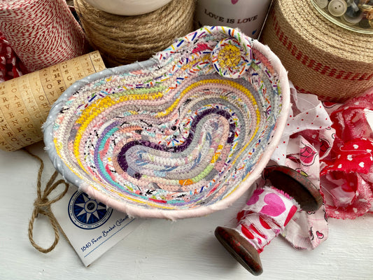 Medium Heart Shaped Table Basket #1915
