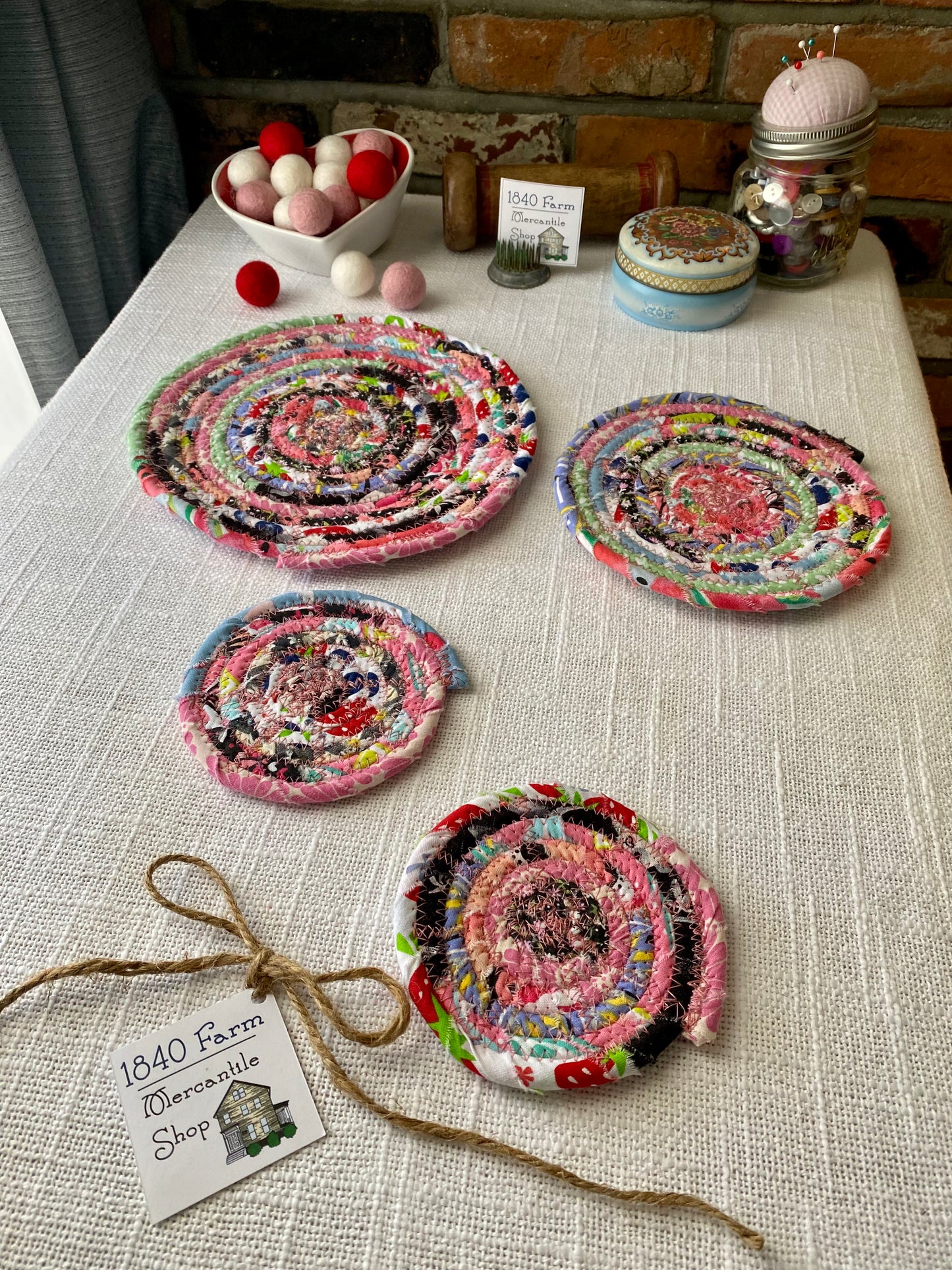 Set of Two Coasters and Pair of Flat Trivets