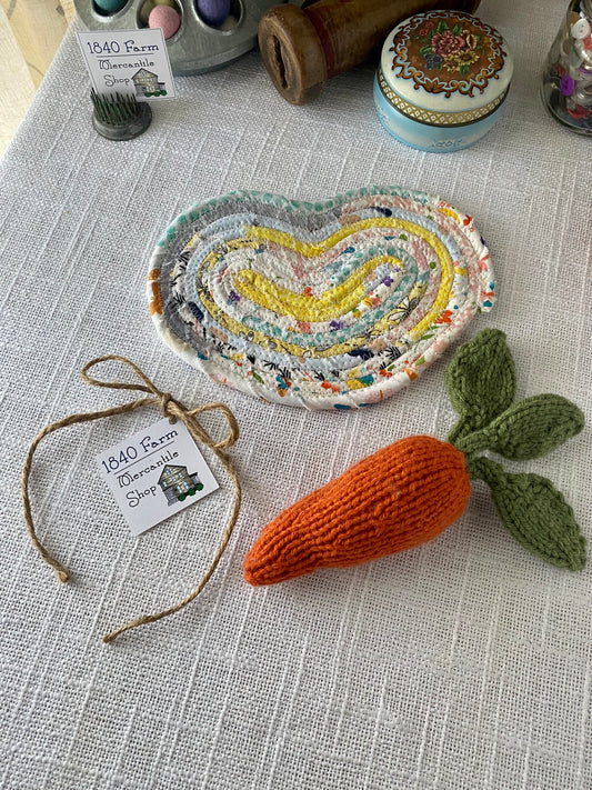 Medium Heart Shaped Flat Trivet