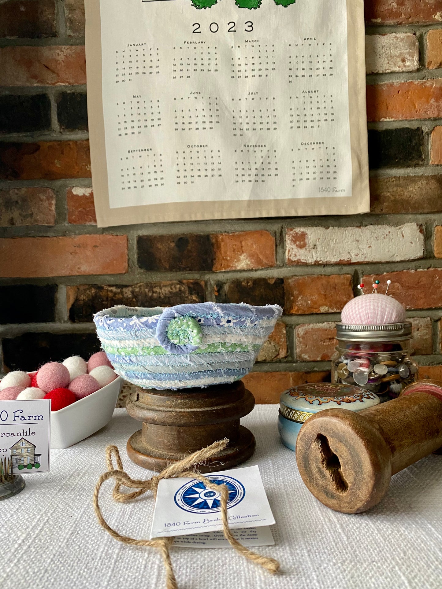 Set of Two #4 (Small Standard Nesting) Baskets and XL Oval Trivet