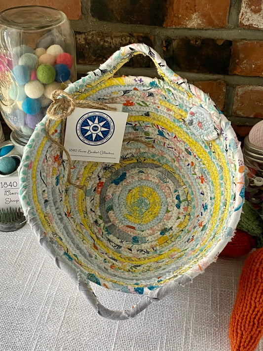 Medium Egg Basket #1935