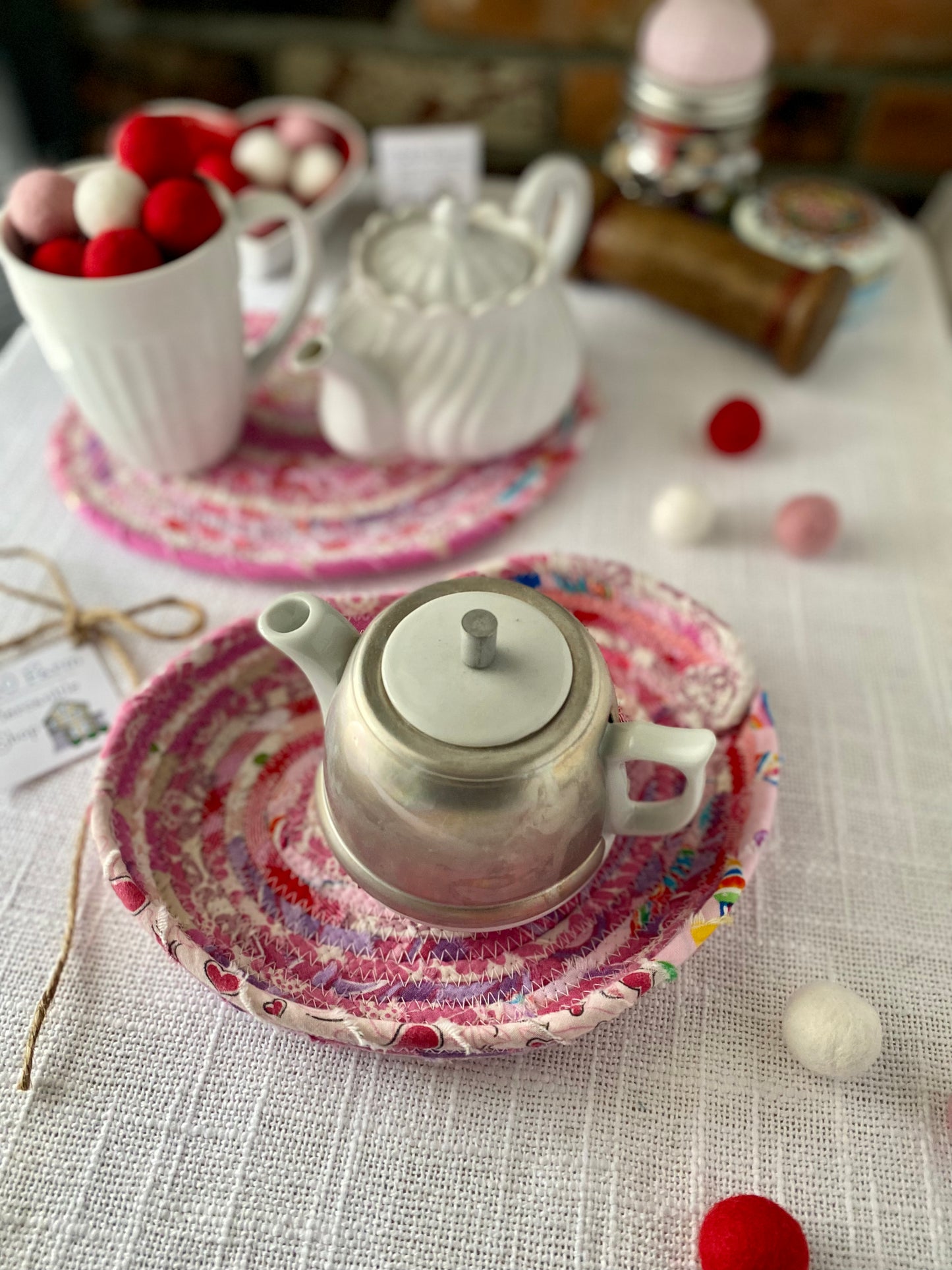 Medium Heart Shaped Saucer Style Trivet and Coasters