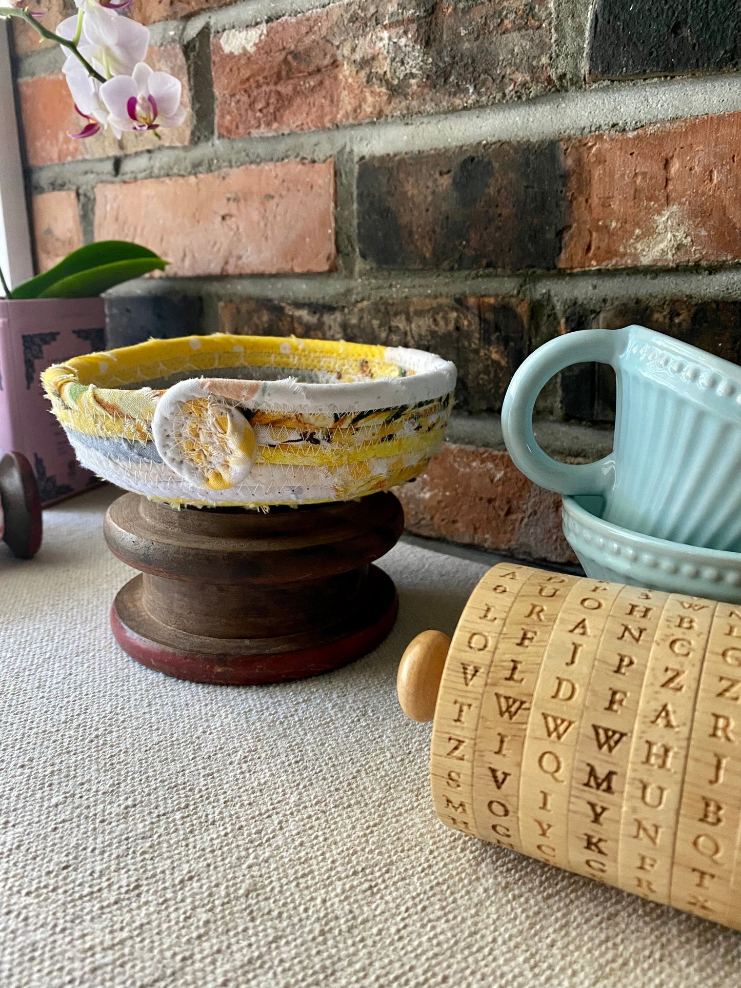 Set of Two Coasters with Saucer Caddy